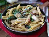 Tarif Marry me chicken pasta: tavuk, kurutulmuş domates ve parmesan peynirli kremalı makarna