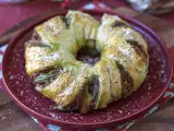 Tarif Pesto, mozzarella ve kurutulmuş domatesli katmanlı çörek