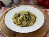 Tarif Kremalı soslu shimeji ve kahverengi mantarlı makarna