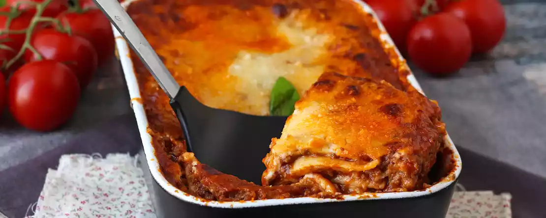 Bolonez lazanya: herkesin sevdiği tarif!