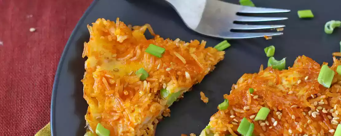 Çıtır pirinç ve soya fasulyeli omlet, hızlı ve israfsız baharatlı bir yemek!