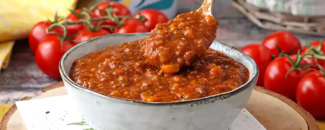 Ev yapımı bolonez sos - ragù alla bolognese