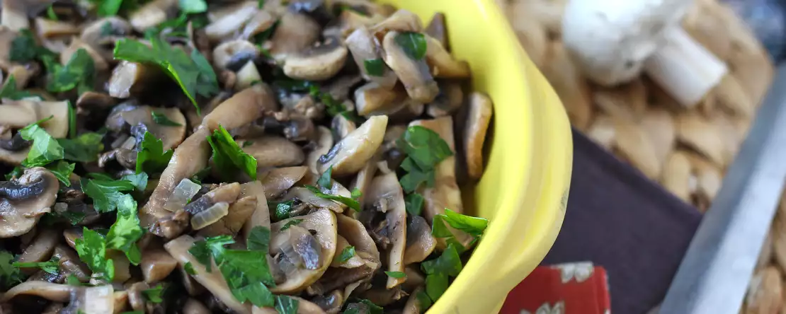 Tavada kızartılmış mantarlar için hızlı ve kolay tarif