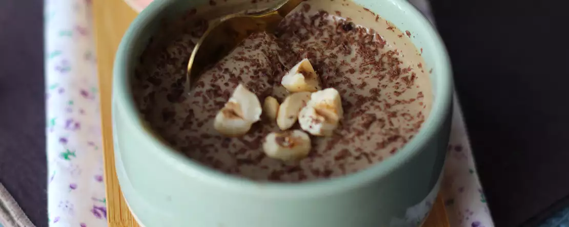 İpek tofu ile kahveli mus: 3 malzeme, yumurta ve krema yok