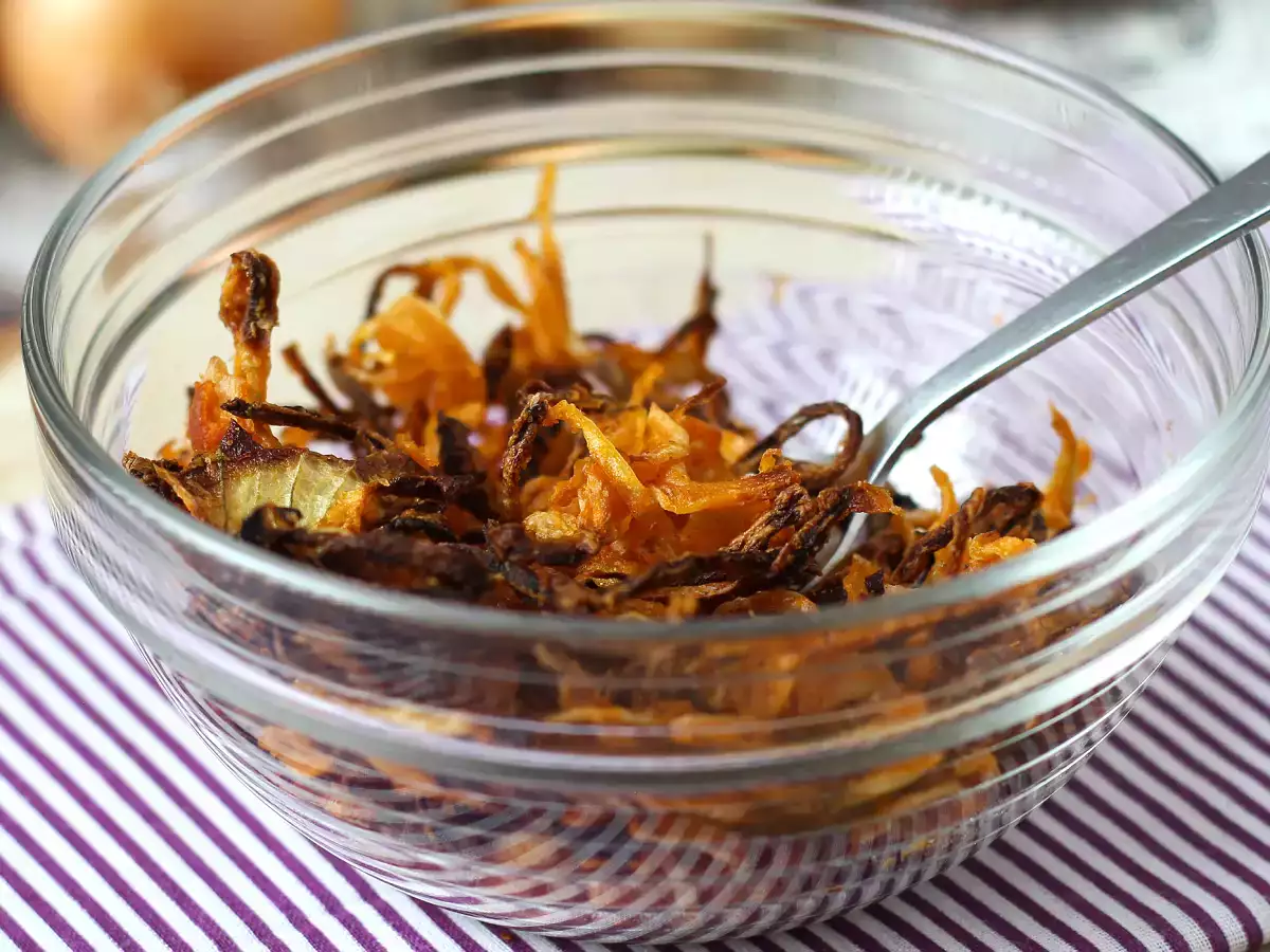 Tarif Fırında çıtır soğan nasıl yapılır?