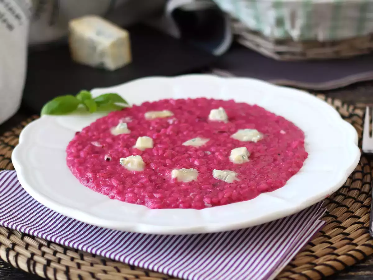 Tarif Pancar ve gorgonzola risotto: renk ve yoğun lezzet patlaması