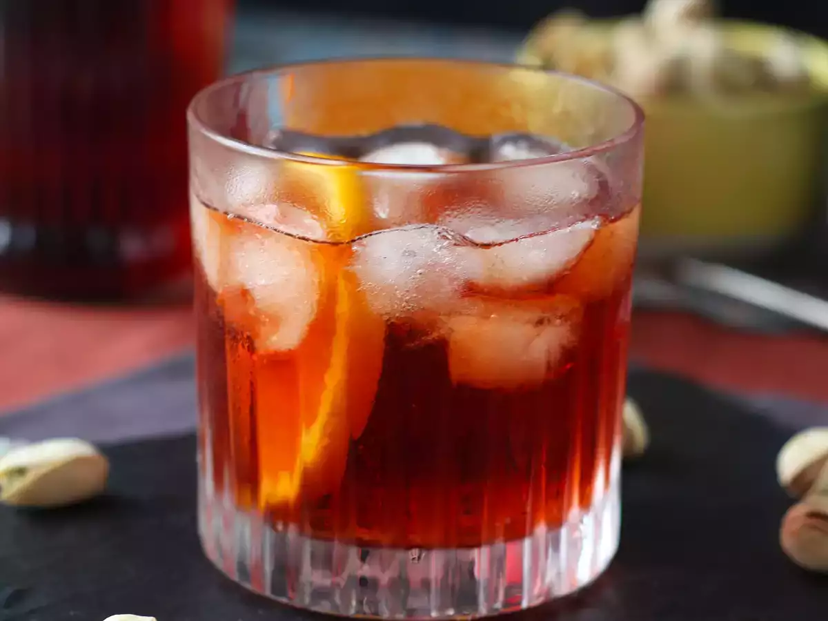 Tarif Negroni: evde hazırlamak için doğru dozlarda tarif