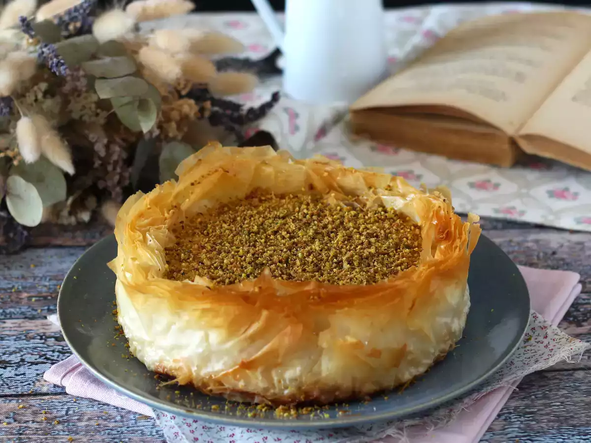 Tarif Antep fıstıklı, gevrek ve eriyen baklava tarzı cheesecake