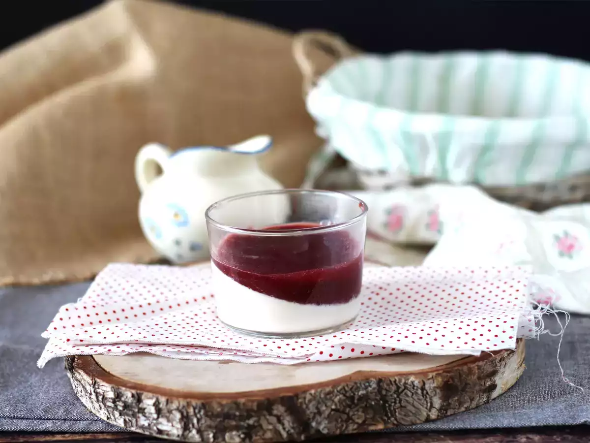 Tarif Berry coulis ile panna cotta
