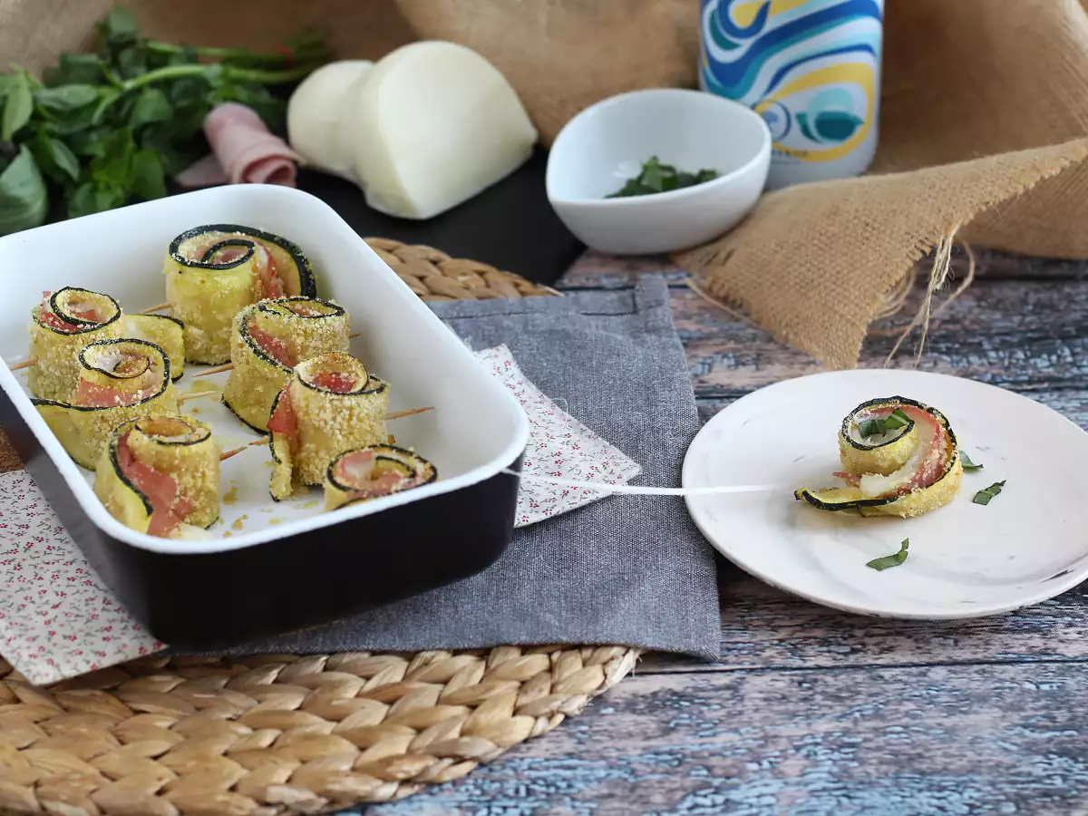 Tarif Fırında jambonlu ve scamorza peynirli kabak ruloları