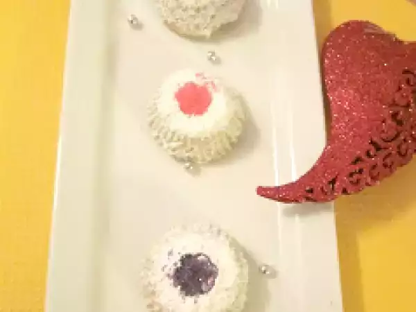 Tarif Tahinli un kurabiyesi ve cicek kursu kayitlarina devam...