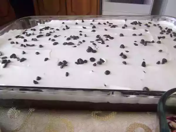 Tarif Krem şanti̇li̇ gürcü tatlisi