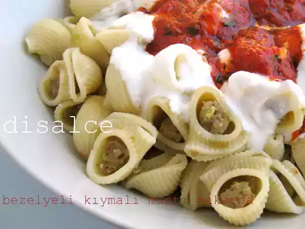 Tarif Bezelye ve kiymali manti makarna