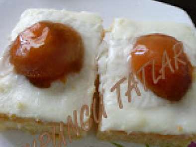 Tarif Pastanizin üzeri̇ne çi̇ğ yumurta alir misiniz? :))
