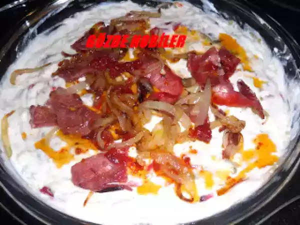 Tarif Pastirmali, közde patlican salatasi