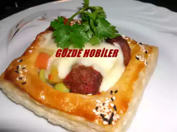Tarif Mi̇lföyde köfte