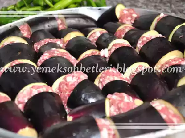 Tarif Fırında patlıcanlı kebap...