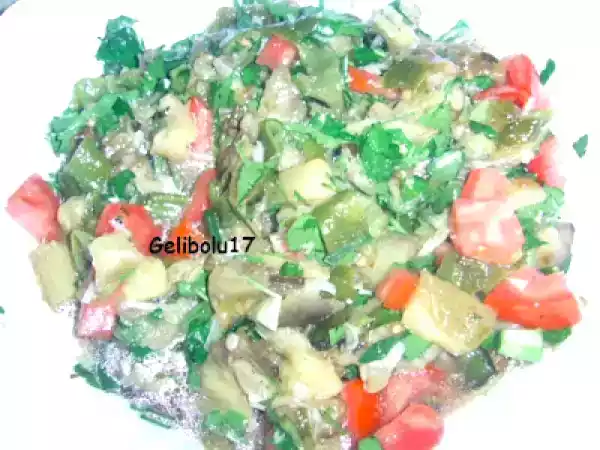 Tarif Patlıcan salatası