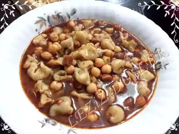 Tarif Yüksük corbasi / manti corbasi