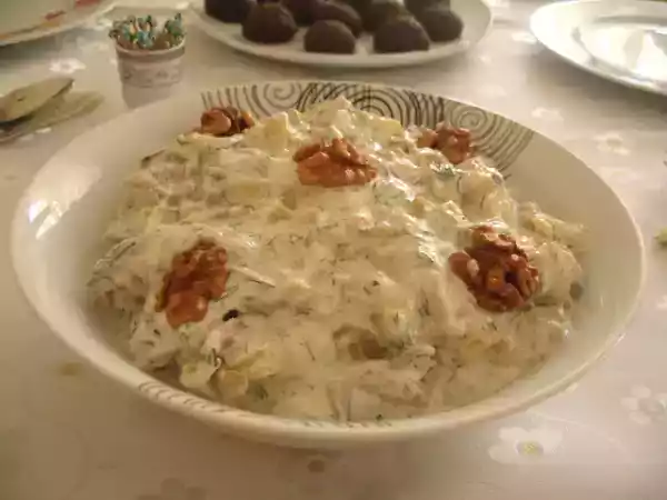 Tarif Yoğurtlu köz patlican salatasi