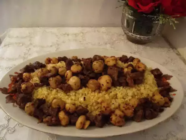 Tarif Mantarli etli̇ bulgur pi̇lavi