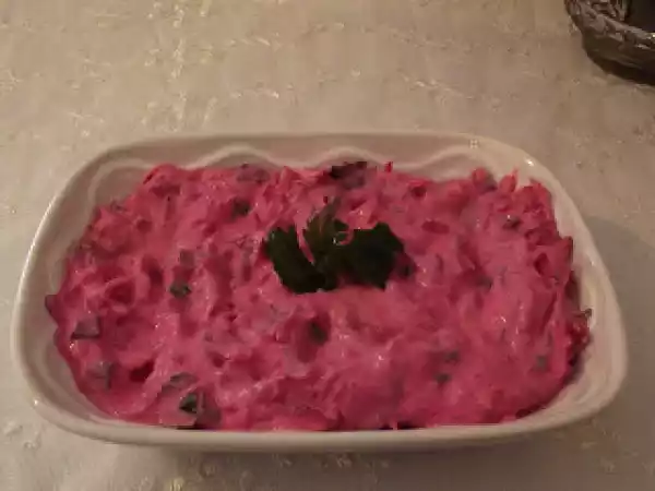 Tarif Pancar rüyasi ve kirmizi bi̇berli̇ ateş atom:))