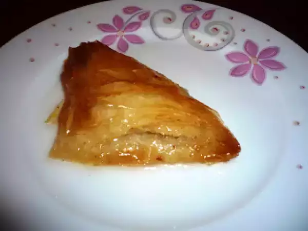 Tarif Hazır yufkadan şöbiyet