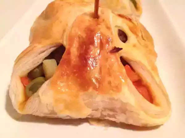 Tarif Mi̇lföyde garni̇türlü köfte