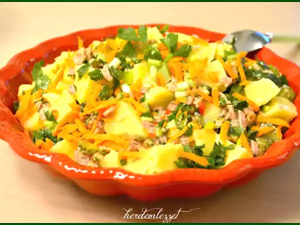 Tarif Ton balikli patates salatasi