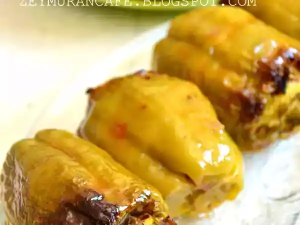 Tarif Firinda bi̇ber dolmasi