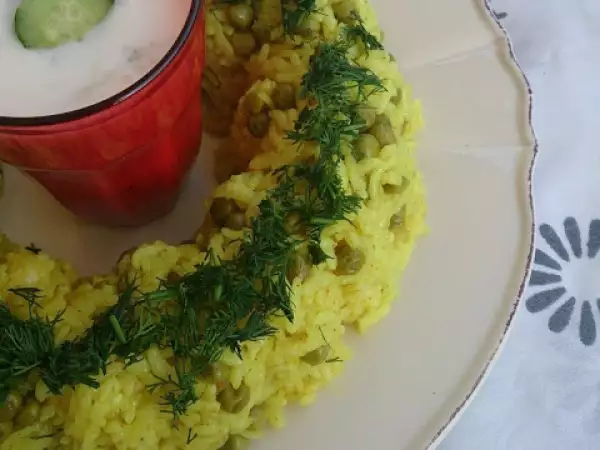 Tarif Zerdeçalli pi̇lav