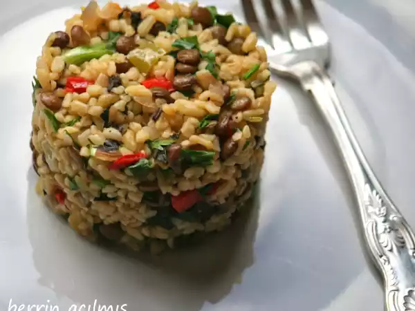 Tarif Otlu - yeşil mercimekli bulgur pilavı......