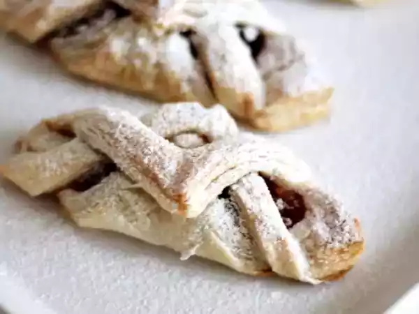 Tarif Elmali çi̇kolatali kurabi̇ye