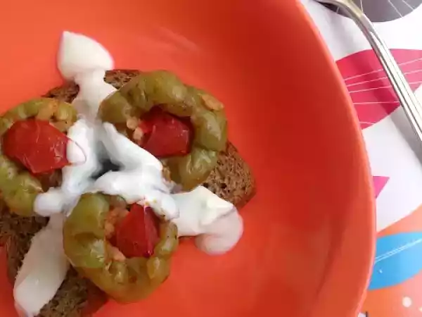 Tarif Etsiz biber dolması / keramika i̇le evlerimiz renkleniyor !