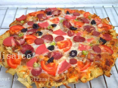 Tarif Bayat ekmekli pizza
