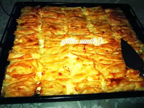 Tarif Sütlü büzme börek