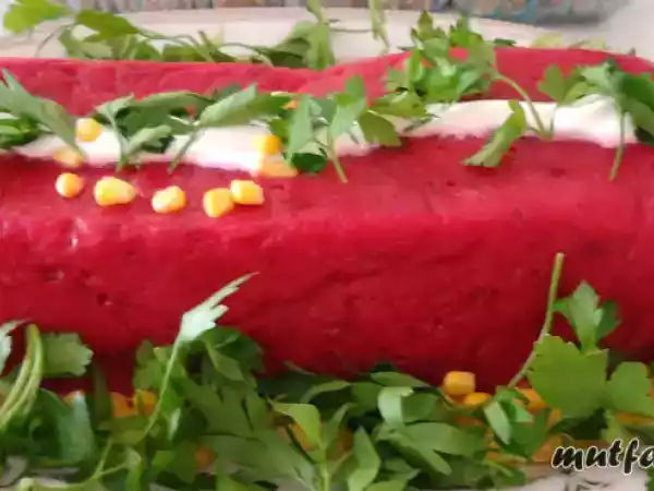 Tarif Patatesle rus salatasinin aşki