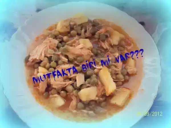 Tarif Tavuklu bezelye yemegi