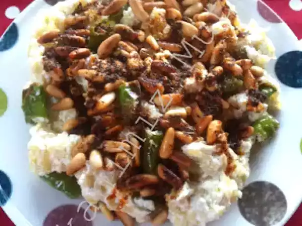 Tarif Patatesli ve çam fıstıklı meze