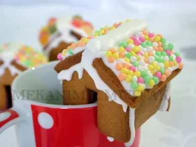 Tarif Mini zencefilli kurabiye evi ( a mini gingerbread house )