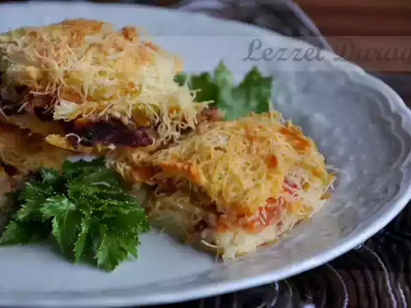 Tarif Pastirmalı kadayıflı börek