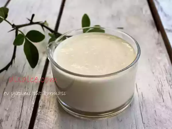 Tarif Ev yapimi süt kremasi