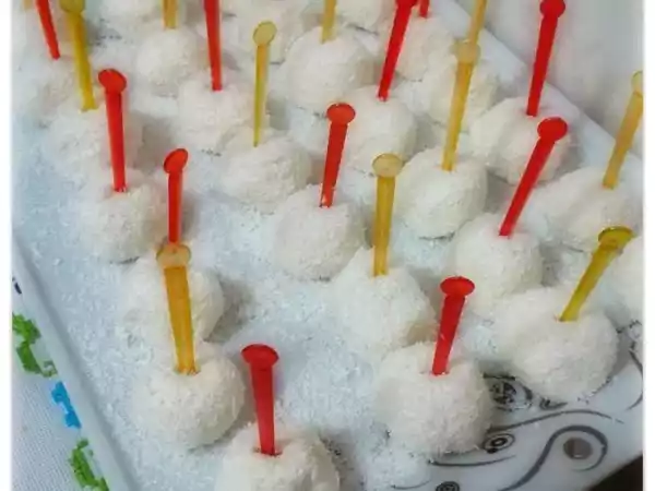 Tarif Hi̇ndi̇stan cevi̇zli̇ toplar