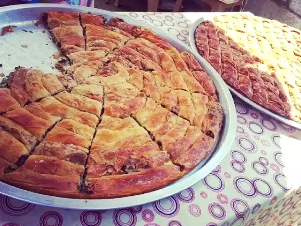 Tarif Sığacık pazarı i̇zlenimleri ve i̇ncir reçeli tarifi