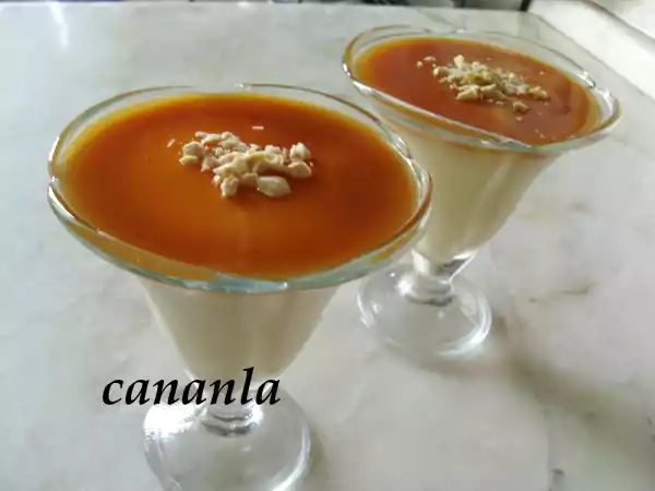 Tarif Karamelli̇ muhallebi̇ (napolyon tatlisi)