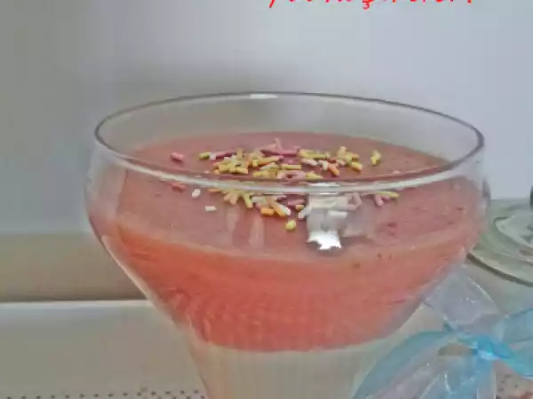 Tarif Pembe beyaz muhallebi