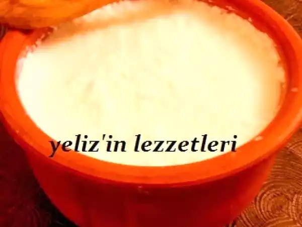 Tarif Ev yapimi yoğurt