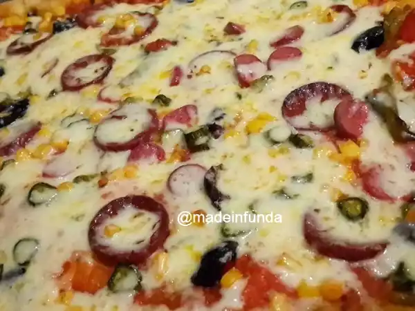 Tarif Pi̇zza