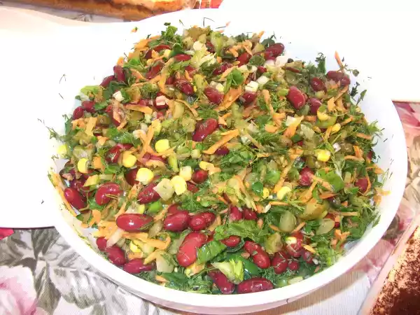 Tarif Havuçlu mısırlı meksika fasülyesi salatası