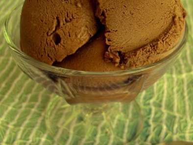Tarif Çikolatali dondurma ( süt reçelinden dondurma )